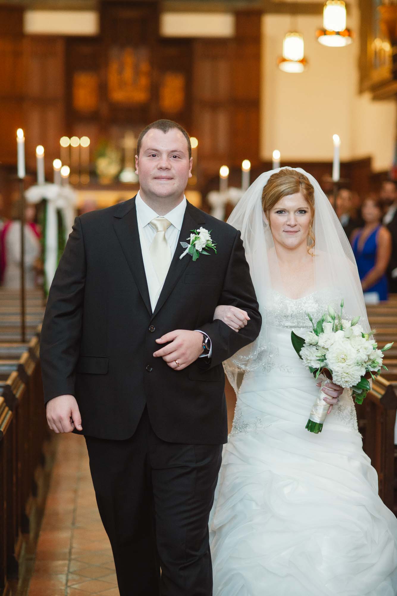 Episcopal Church Of The Redeemer Wedding Cermony Aisle