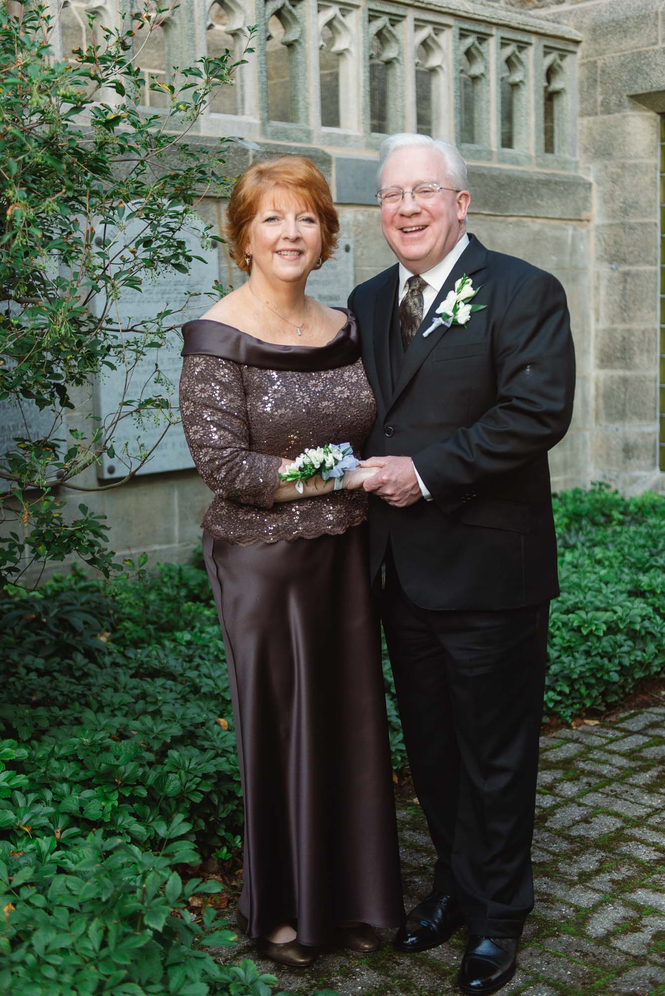 Episcopal Church Of The Redeemer Wedding Family Photo