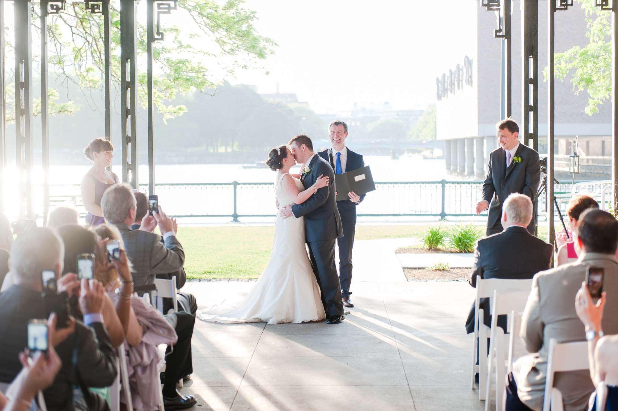 Museum Of Science Boston Outdoor Wedding Cermeony Washburn Pavilion Bride Groom Kiss