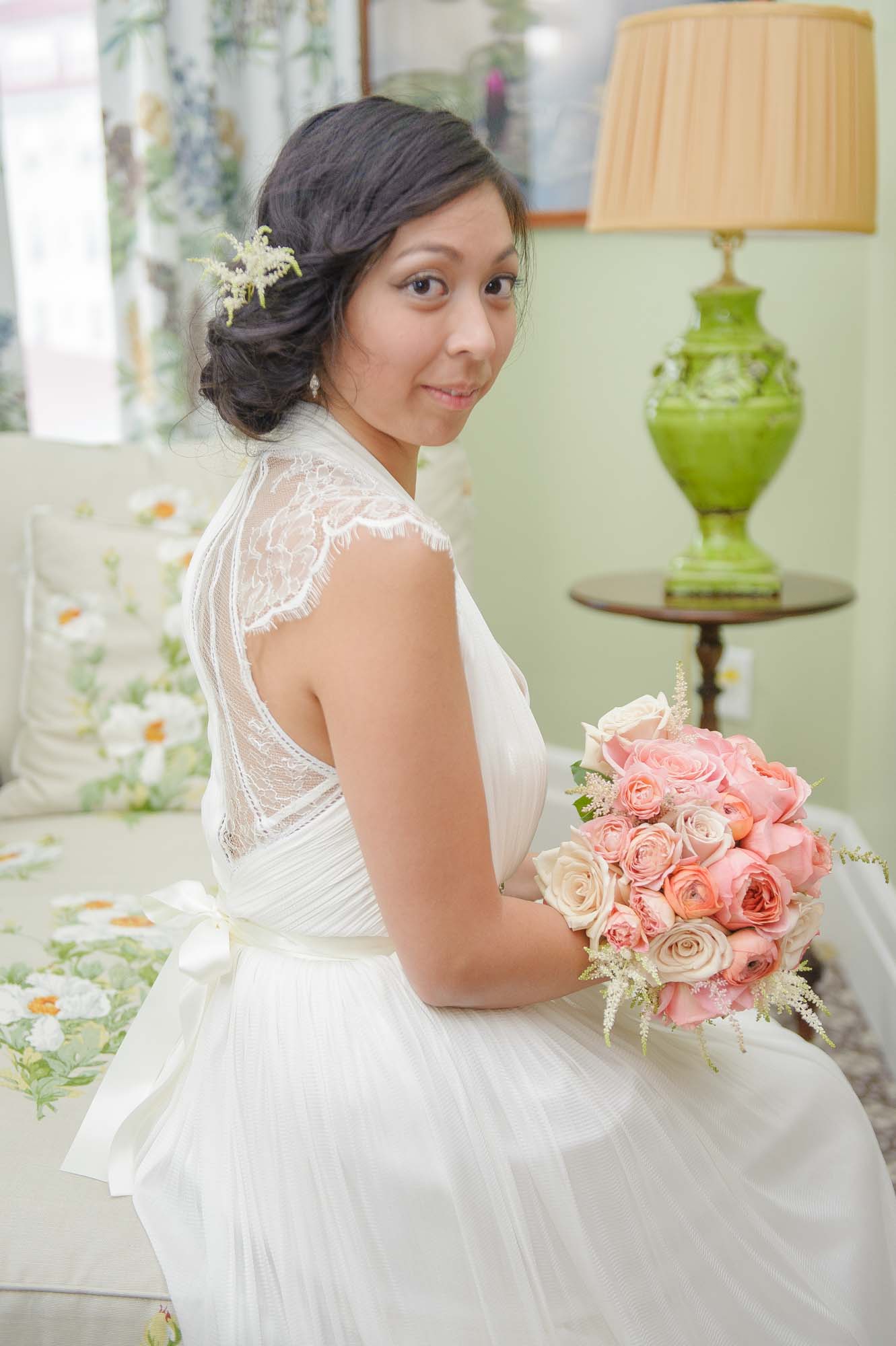 Omni Mount Washington Resort Wedding Bride With Bouqiet